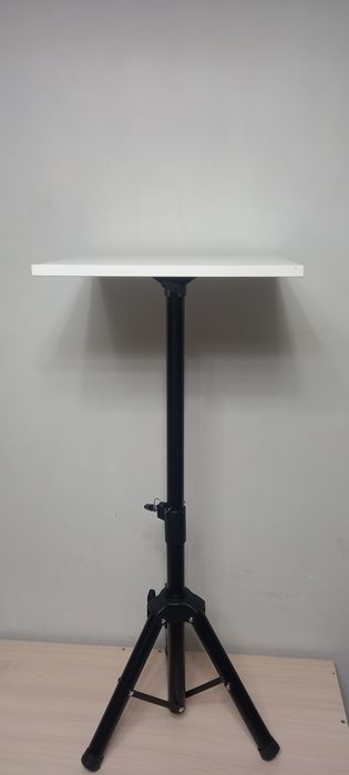 Подставка со стойкой напольная