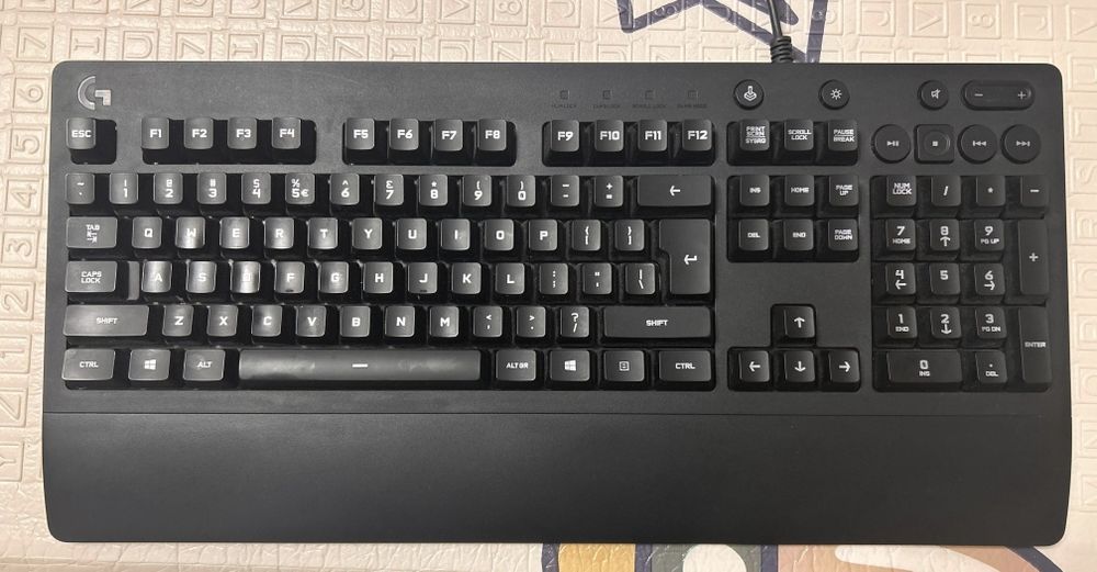 Tastatura Gaming Logitech+ Mouse optic ASUS, Wireless +Mouse Gaming RAZER
