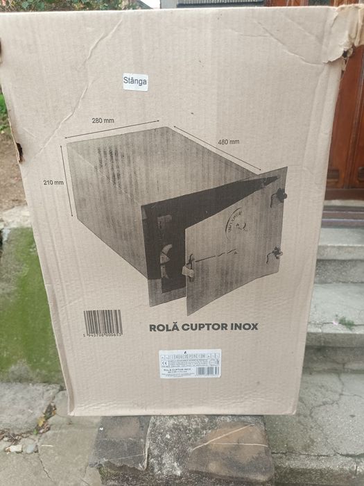 Vând pat matrimonial dimensiuni200x160in stare foarte buna și un cuptor din inox nou nouț in cutie pentru sobă de teracota