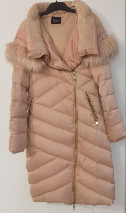 Geaca Guess cu puf