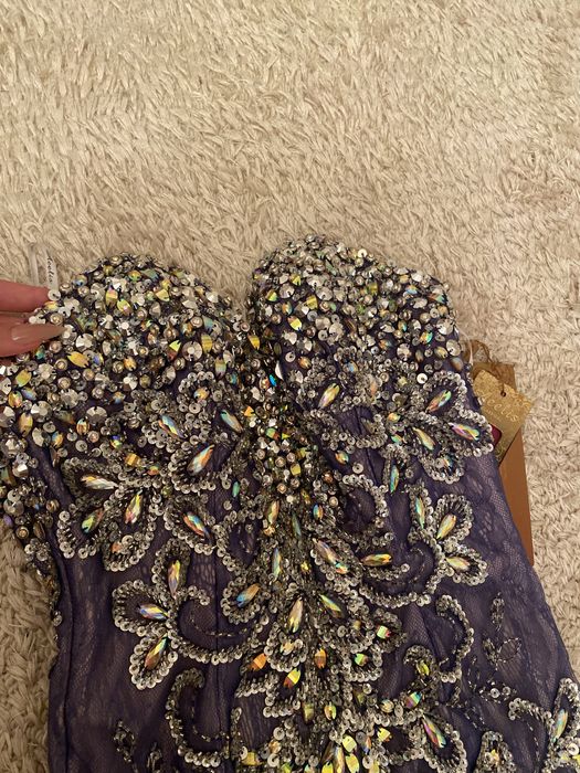 платье на выпускной