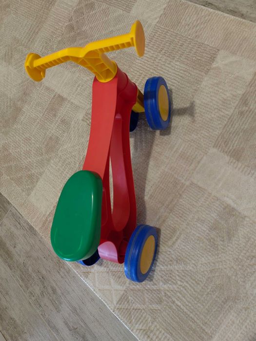 Детски играчки и колело
