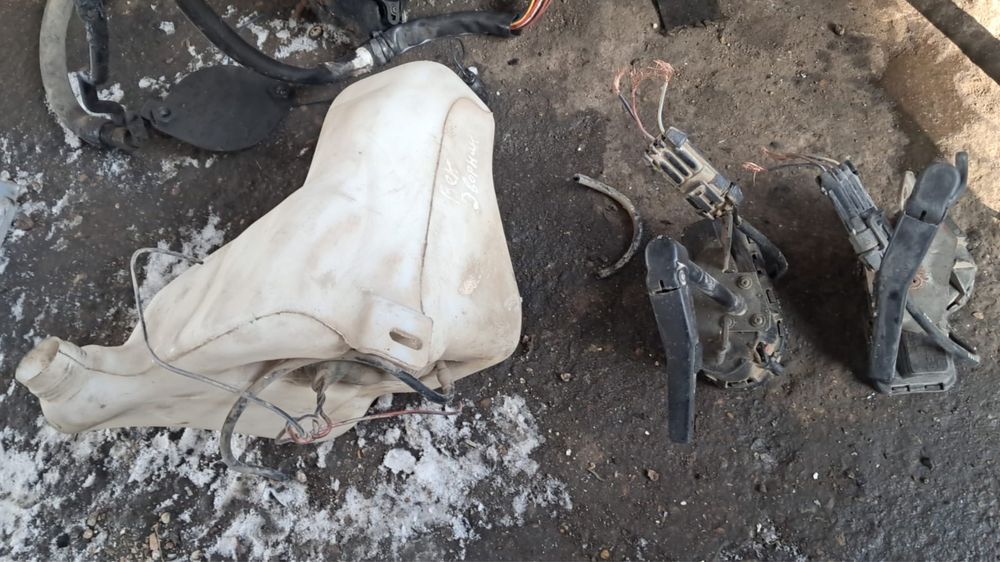 Омыватель фар опель вектра А cdx