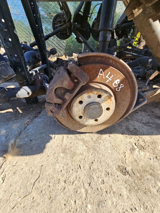 punte spate audi a4 b8 2.0 motorina 2012