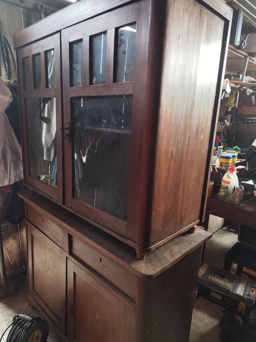 Dulap vitrina veche 90 ani