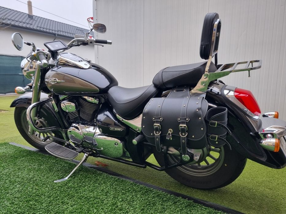 Suzuki Intruder 800