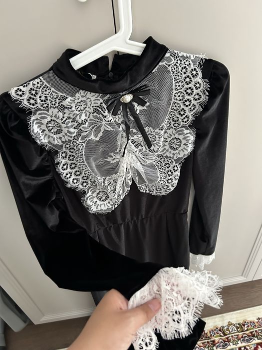 Платье черный продам