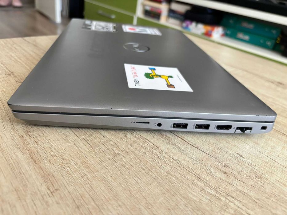 Dell Latitude 5521 i5 11th Gen / 16GB RAM / SSD 256GB