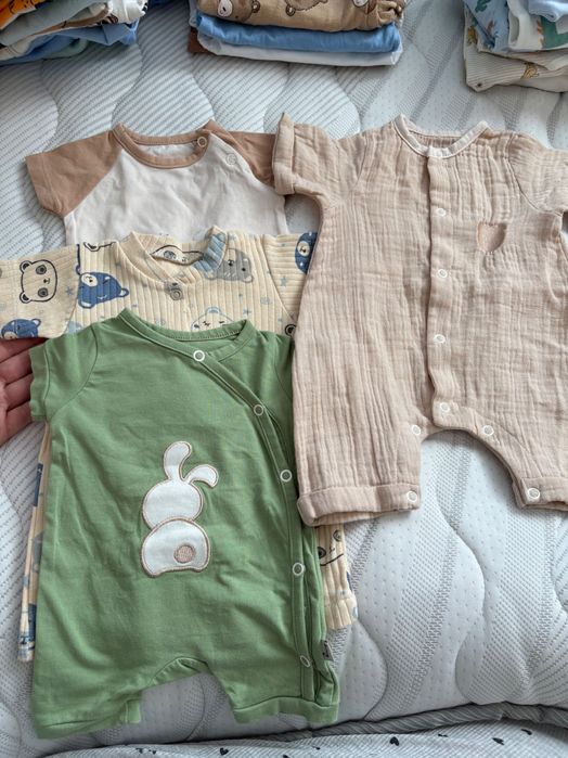 Лот бебешки гащеризони