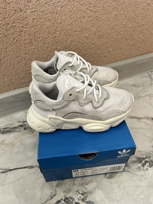 Vand adidasi adidas marimea 28