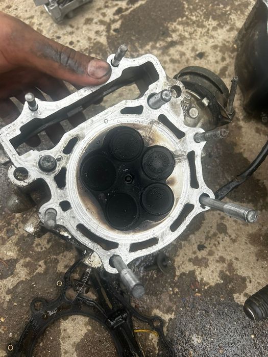 Dezmembrez Yamaha wr 400