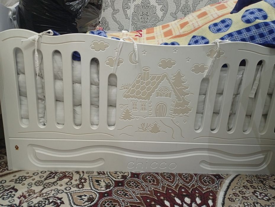 Bolalar kravati детские кроват