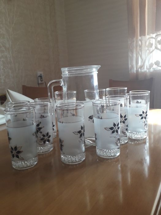 Наборы стаканов и графина