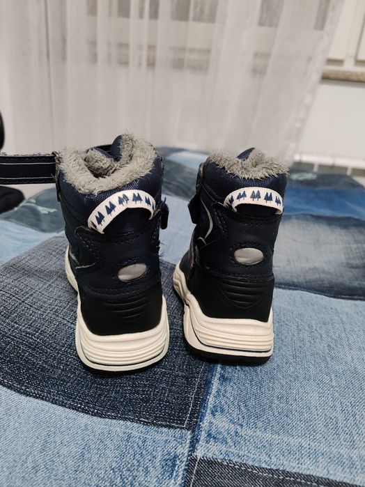 Зимни ботуши и пантофи 23ти номер