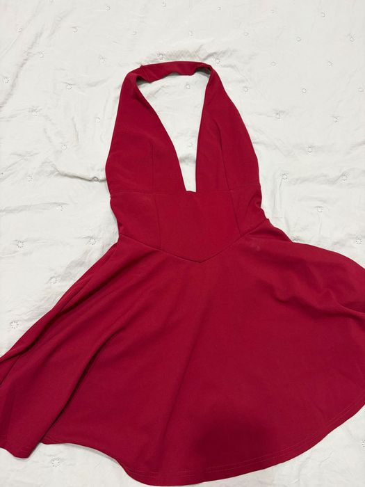 Чисто нова секси червена рокля