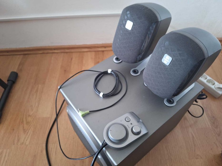 Boxa activa 2.1- Logitech Model: THX , Z-2200