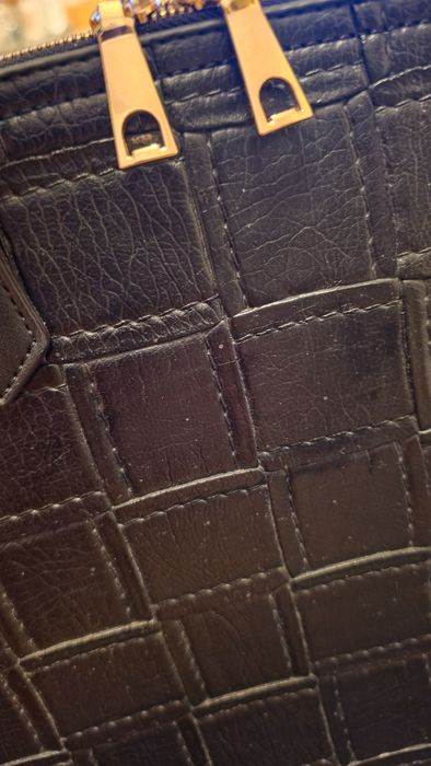 Geantă crossbody