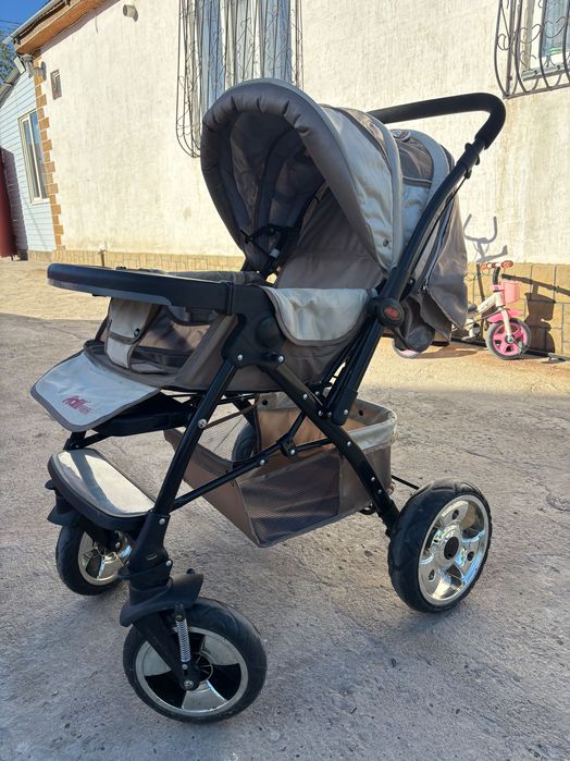 Коляска детская б/у