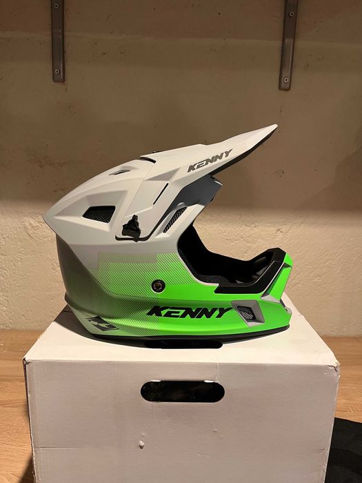 Casca  moto enduro bike DH KENNY Decade M si L noua