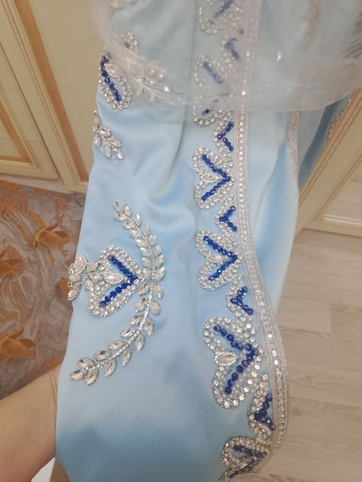 Тойға арналған әдемі көйлек