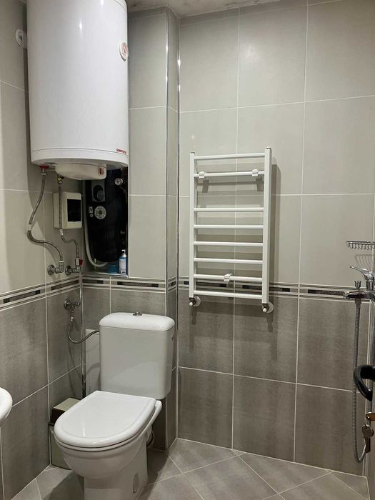 Продава се Двустаен апартамент в Варна, Базар Левски - 63 кв.м за 3937 €/кв.м - Снимка #13