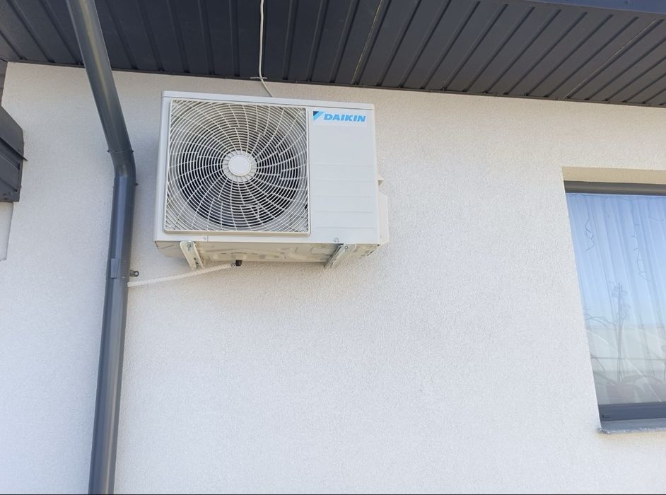 Montaj Aer Conditionat /Curatare Igienizare/ Incarcari Freon