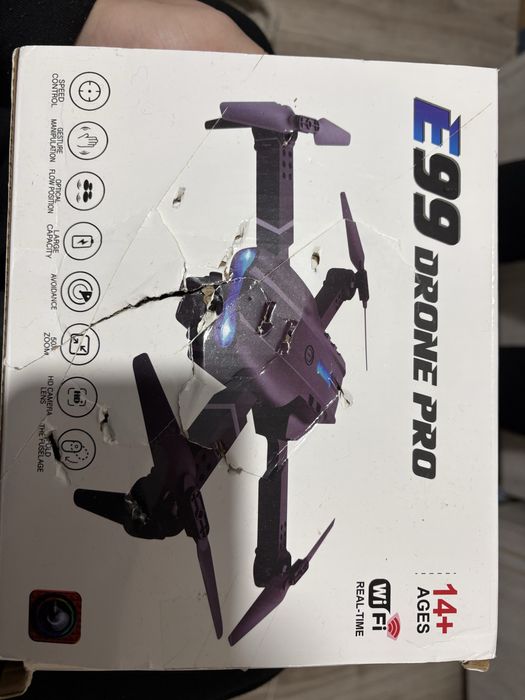 Drona E99 Drone Pro cu 2 camere video HD