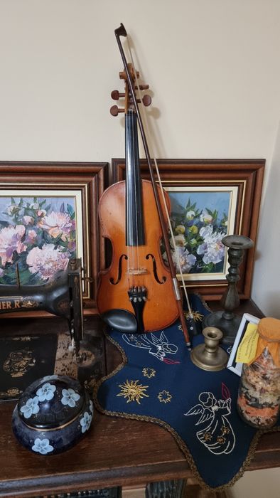 Vand pianina Geyer si vioara