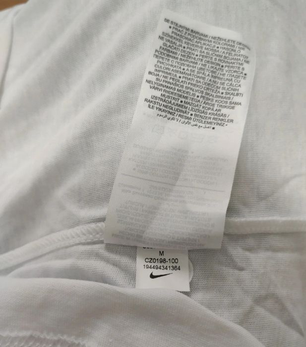 Tricou dama Nike mărimea M