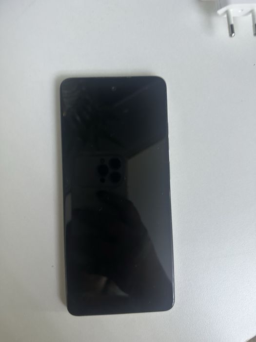Продам телефон motorola