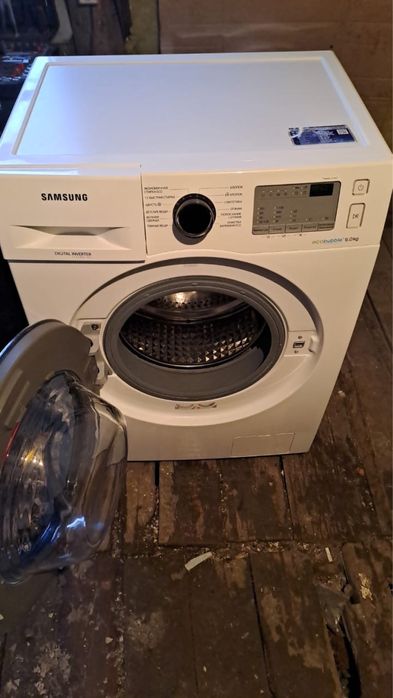 Стиральная машина автомат