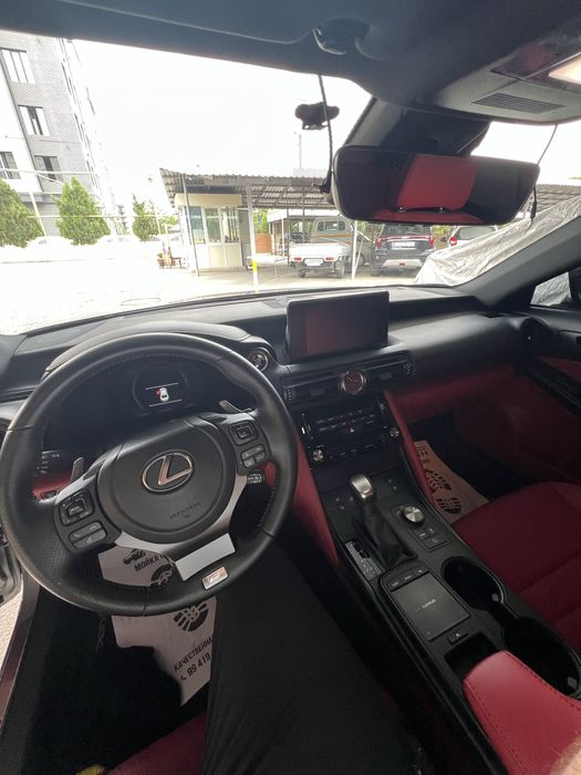 Lexus is 350 Fsport 2024 Batumotors