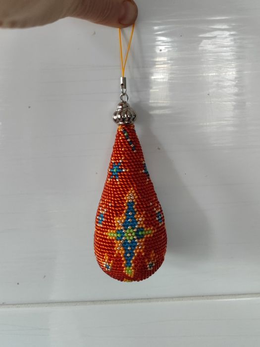 Новоръчни топки.