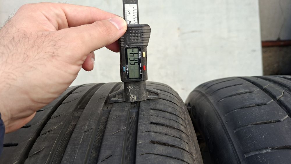 2 бр Летни гуми 225 55 16