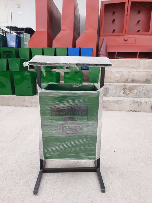 Контейнер для мусора мусор учун корзинкалар