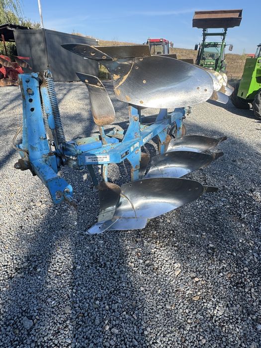 Plug LEMKEN OPAL 3 brazde