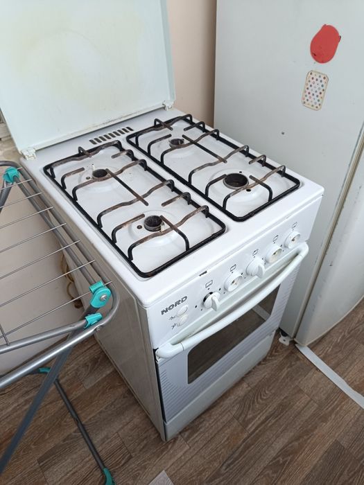 Продается газовая плита