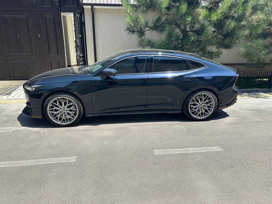 Changan UNI-V 2024 1.5Turbo