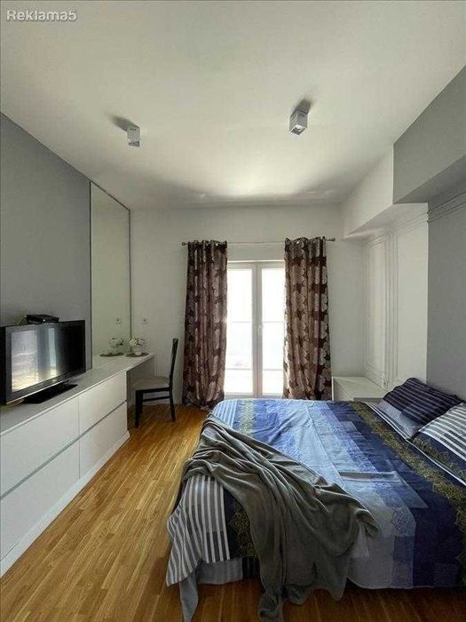 Дава се под наем Двустаен апартамент в Бургас, Лазур - 55 кв.м за 244.8 € - Снимка #2