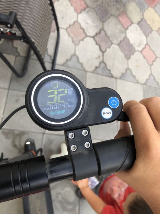 Элетросамокат joyor f1