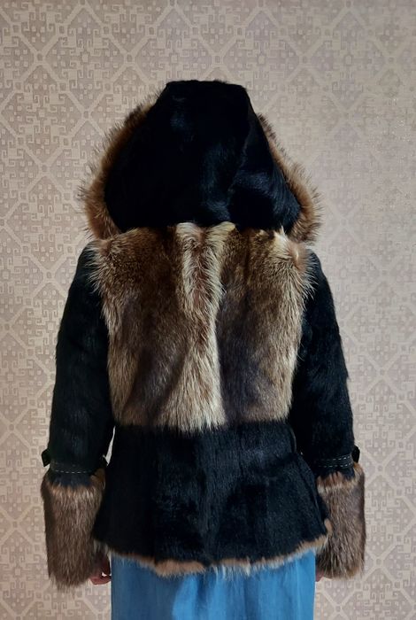 Зимний полушубок, волк