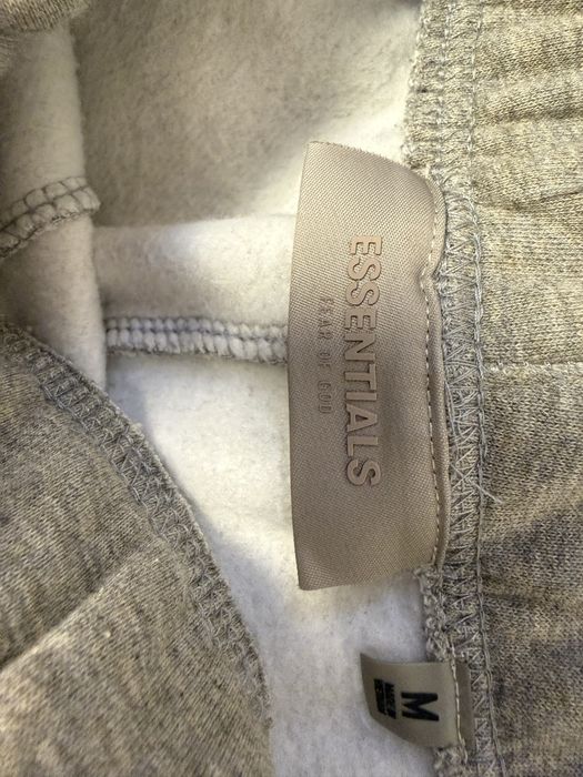 Pantaloni Essentials