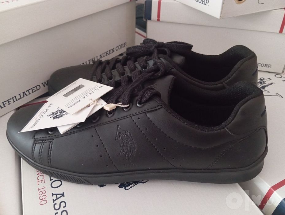 Продается оригинал кроссовки POLO