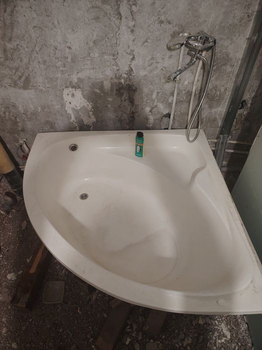 Ванна сотилади срочно