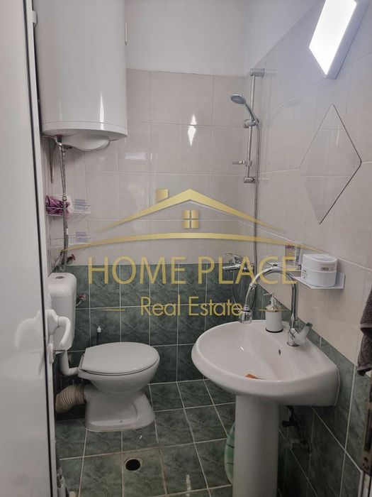 Дава се под наем Тристаен апартамент в Варна, Център - 55 кв.м за 558.45 € - Снимка #6