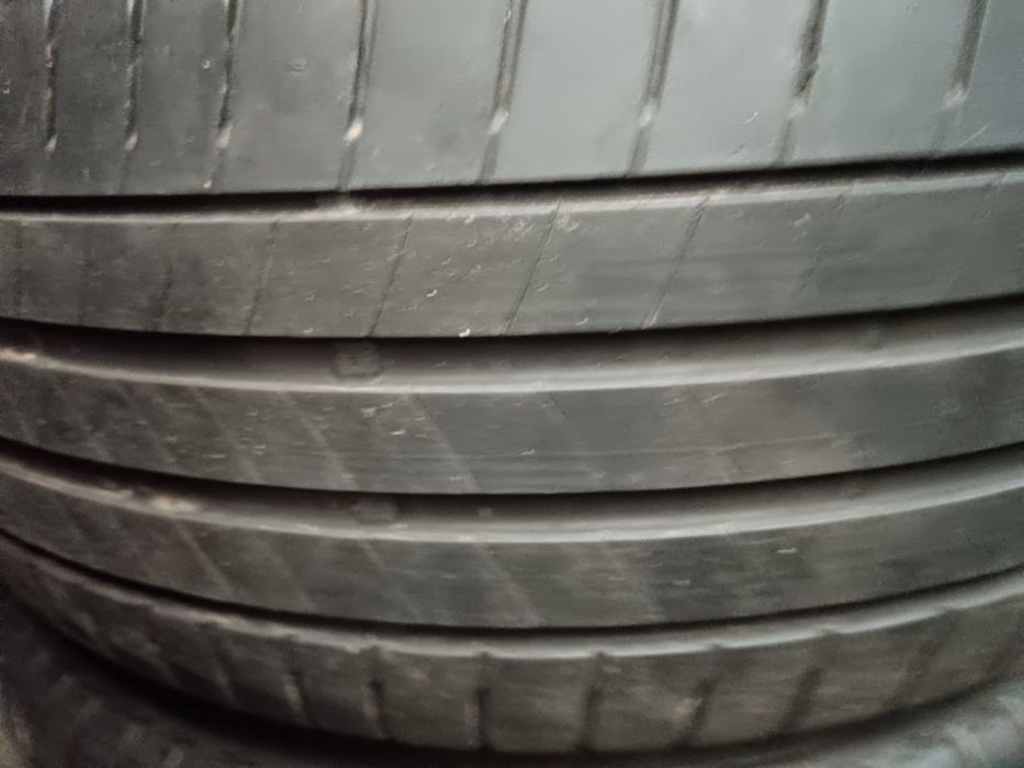 Set 4 anvelope vara Bridgestone 245/45/19 dot 2023