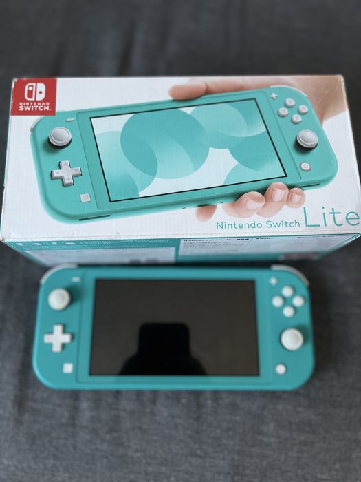 Продам nintendo switch lite прошитый