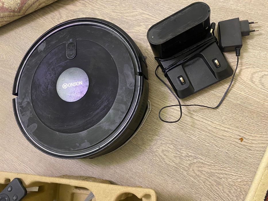 Робот пыльсос Robotic vacuum cleaner