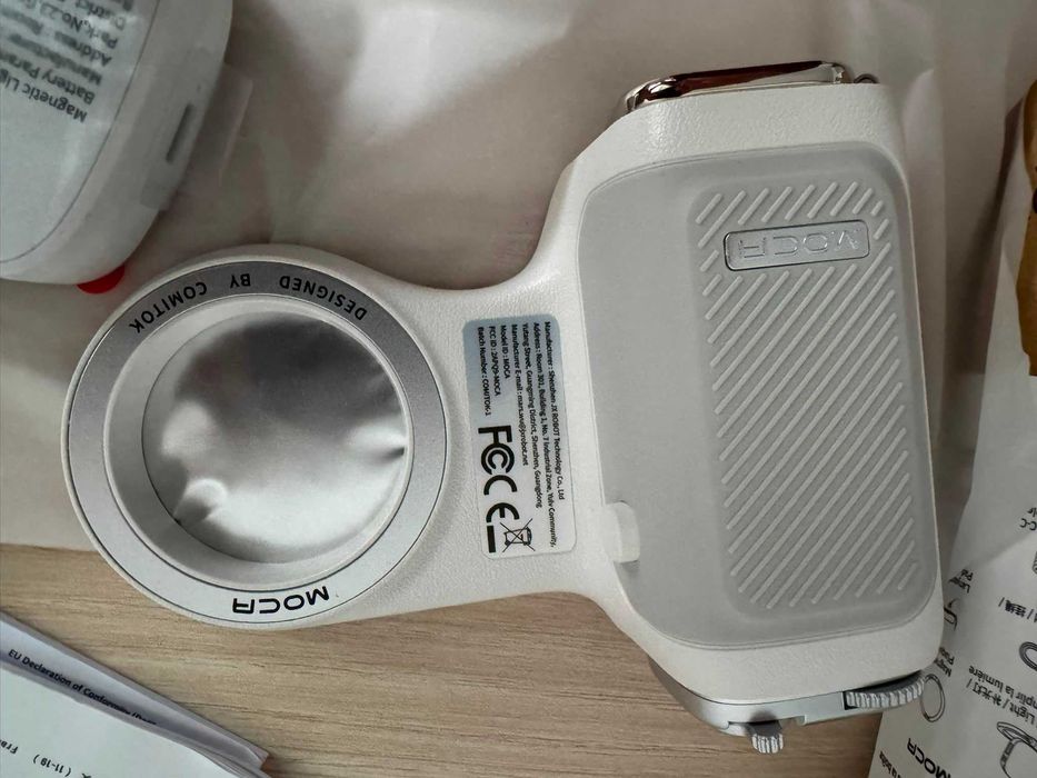 Grip Foto iPhone COMITOK MOCA — MagSafe, Lumină LED, Telecomandă, Kit Complet