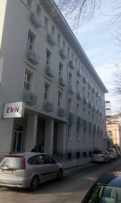 Строителство, изолация, алпинисти, ремонти, къртене и извозване .